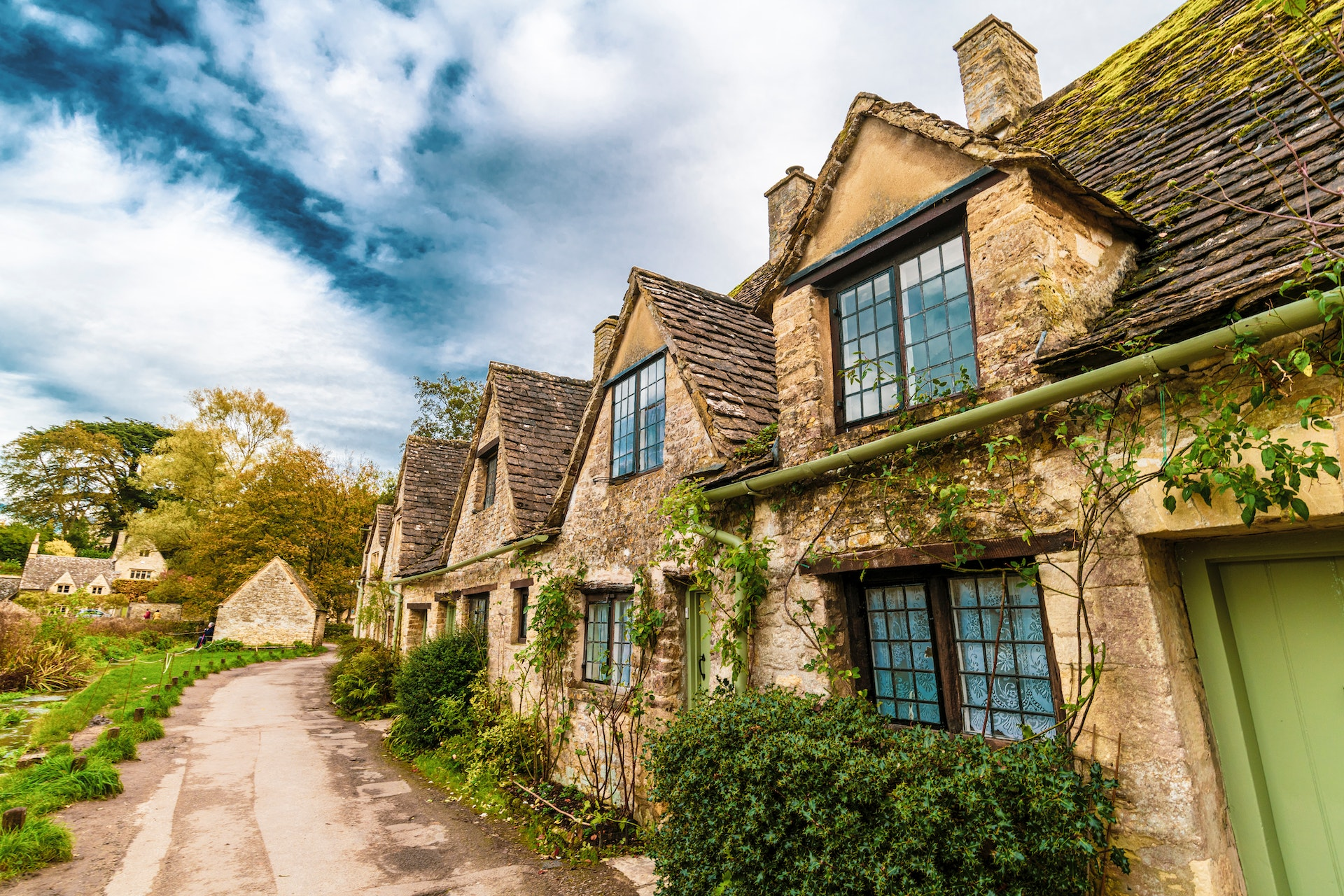 Visiter les Cotswolds en 2 jours : decouvrez l’itineraire ideal, les villages pittoresques et nos conseils